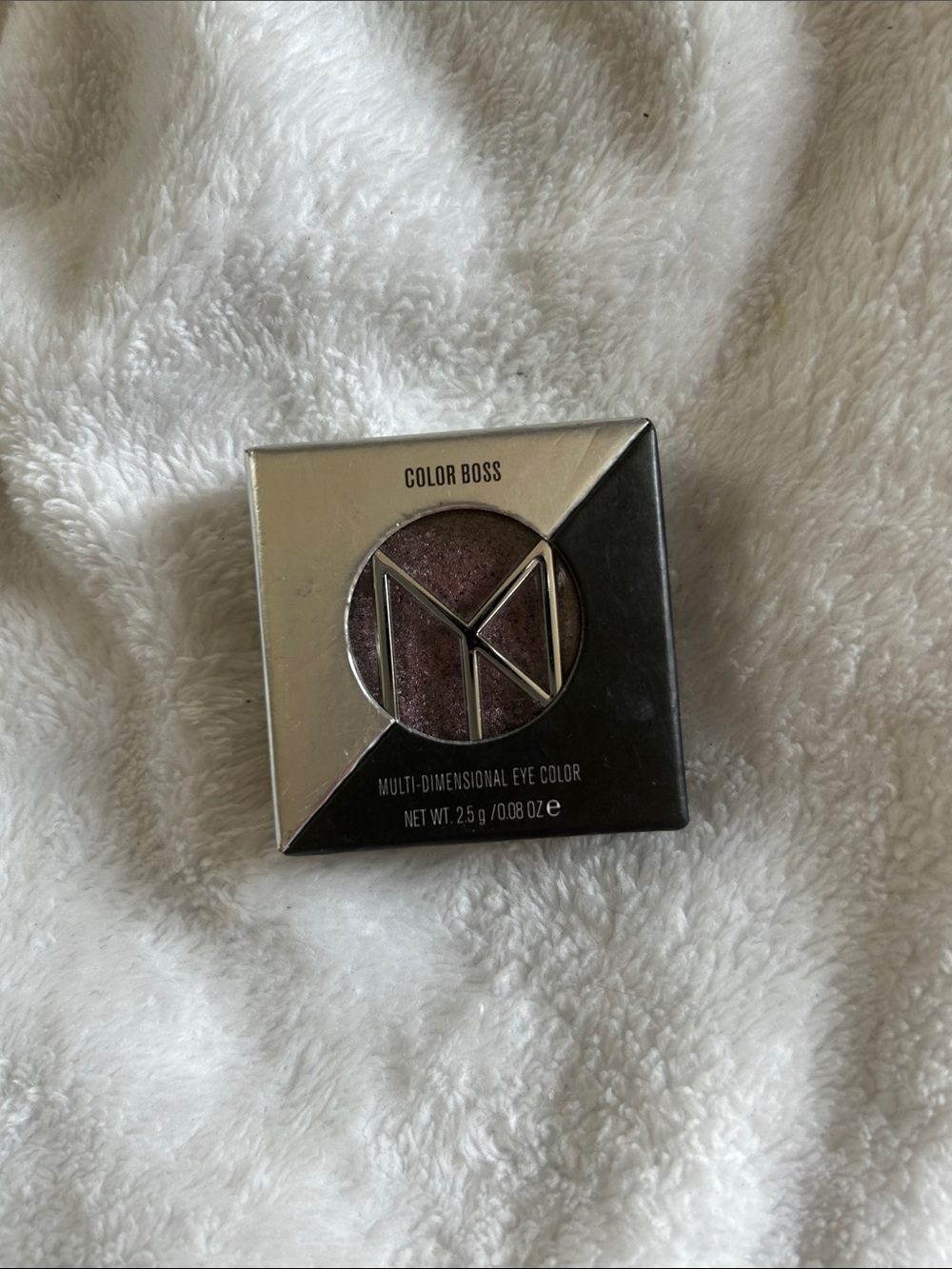 IL MAKIAGE Shimmery Plum-Pink Eyeshadow Single